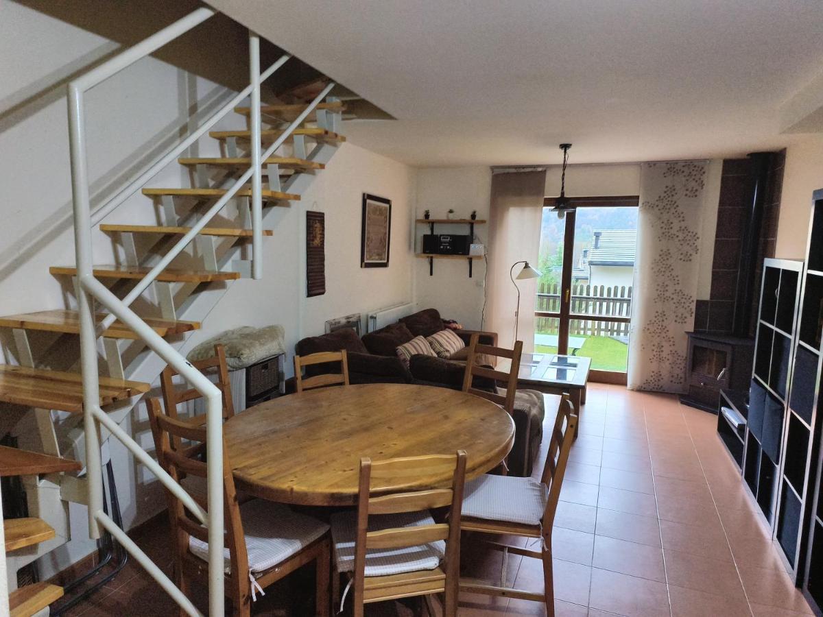 Duplex Con Jardin En Pirineos, Totalmente Equipado Leilighet Villanúa Eksteriør bilde